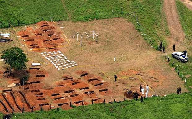 campo-exhumaciones.jpg