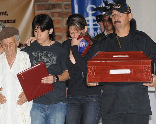 exhumacion-familia.jpg