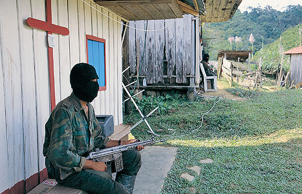 guerrillas-tierras-rionegro-santander-1.jpg