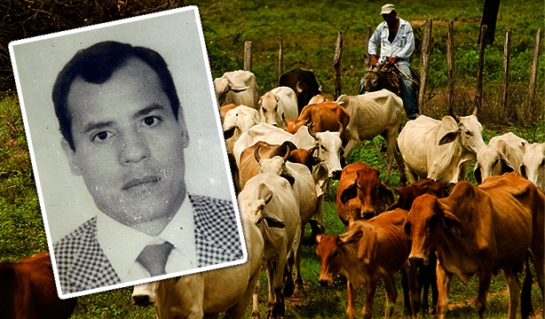 614-fidel-castanio-despojo