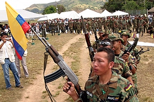 desmovilizados-antioquia-300x200.jpg