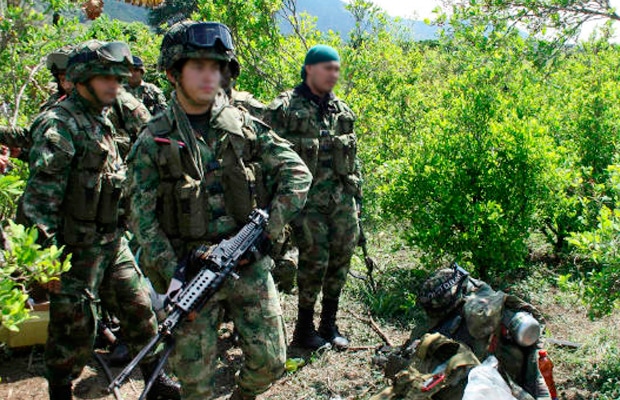 Comunidad pide que Ejército se retire de predios de colegio en Arauquita