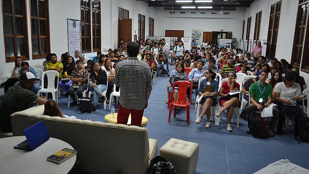 Informe de exiliados de Centro Nacional de Memoria Histórica