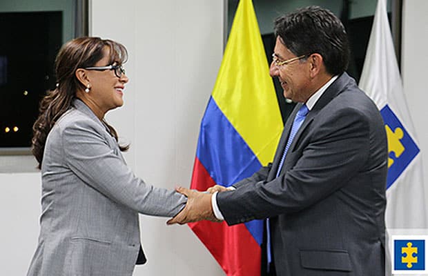 fiscalia lideres sociales 3