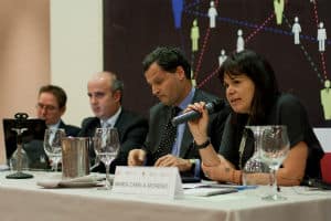 foto conferencia.jpg