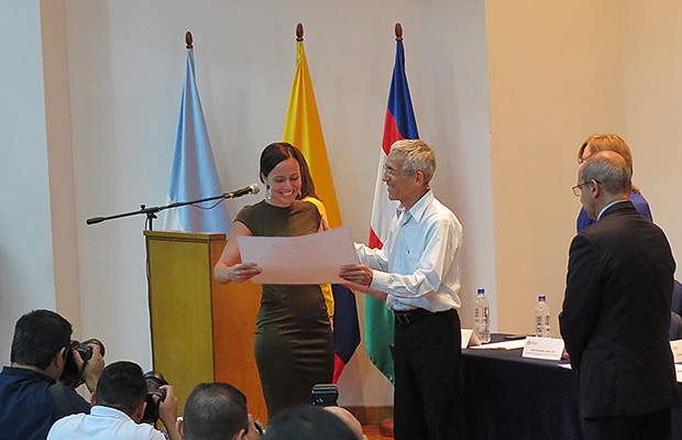 grado constructores paz 4