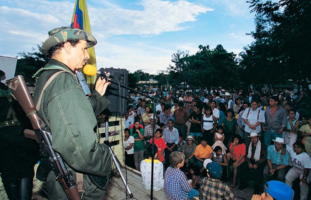 Pol&iacute;tica en San Vicente del Cagu&aacute;n