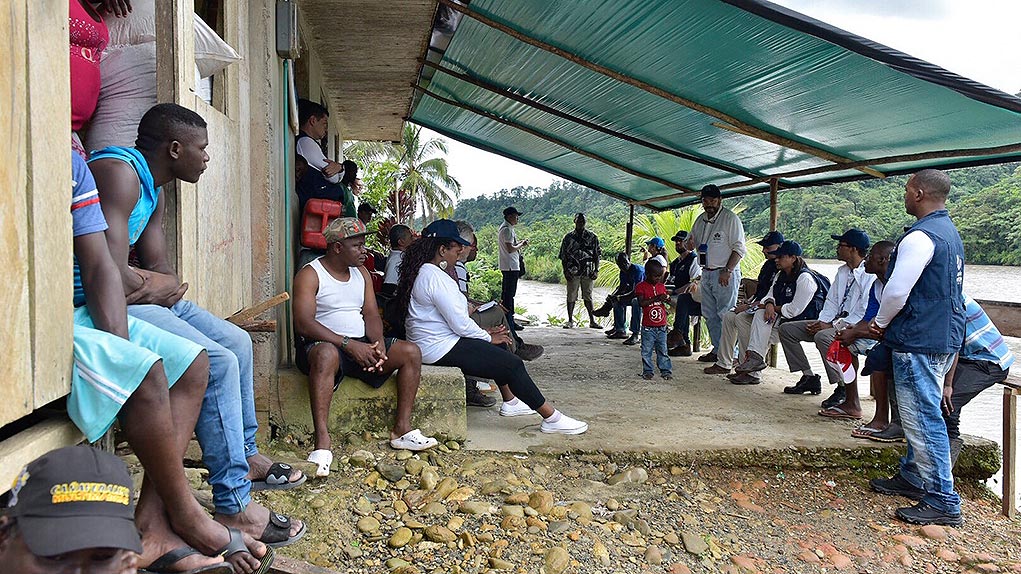 Recorrido humanitario en el Naya